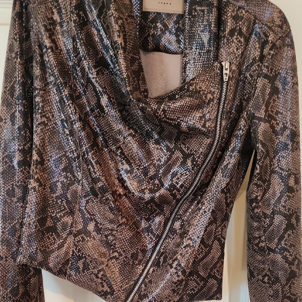 Blank NYC Brown and Black Snakeskin  Jacket Size S🐝